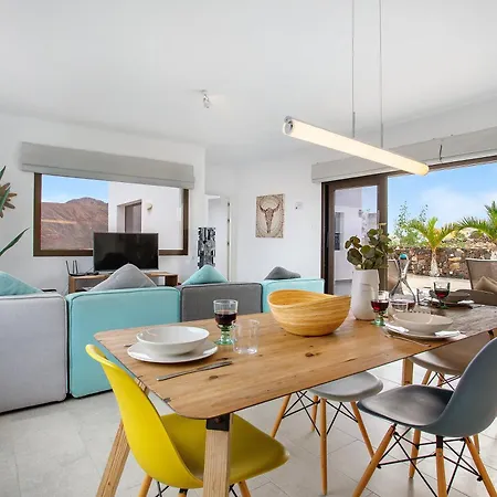 Casa Cabra Holiday home *